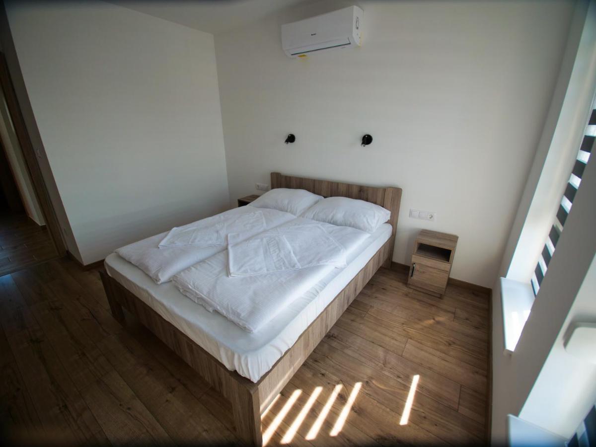شقة Zea Apartmanhaz بالاتونفينيفيس المظهر الخارجي الصورة