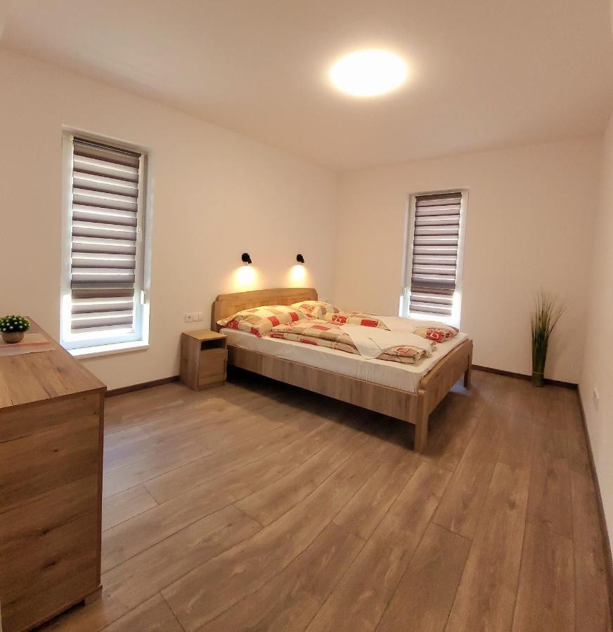 شقة Zea Apartmanhaz بالاتونفينيفيس المظهر الخارجي الصورة