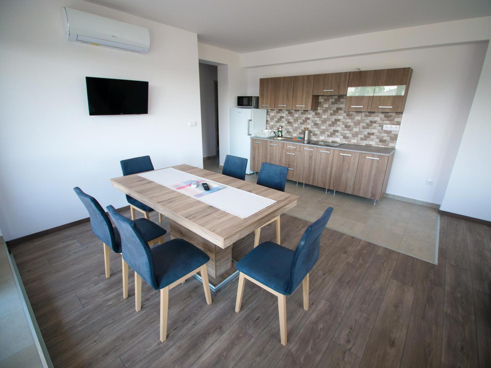شقة Zea Apartmanhaz بالاتونفينيفيس المظهر الخارجي الصورة
