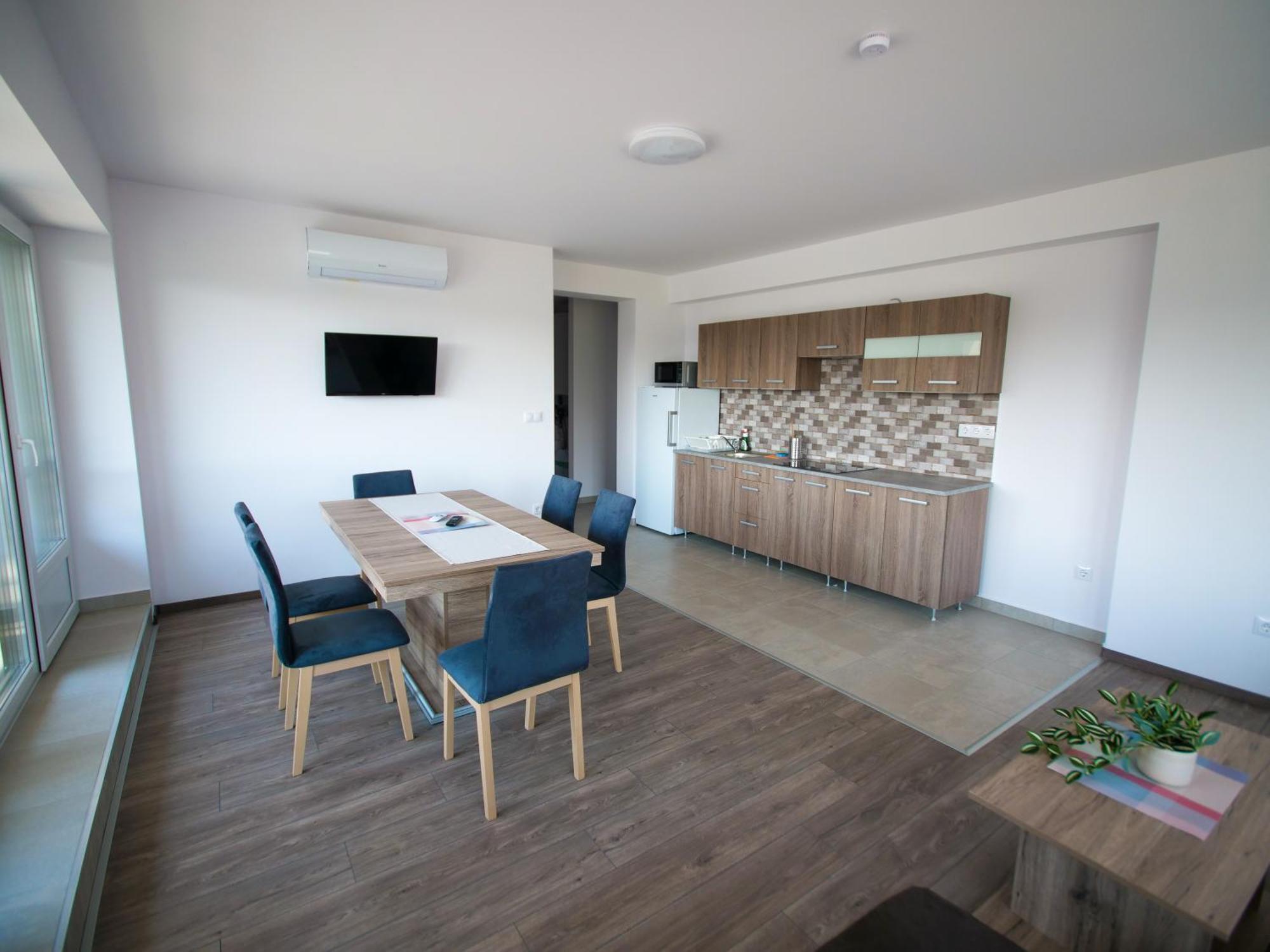 شقة Zea Apartmanhaz بالاتونفينيفيس المظهر الخارجي الصورة